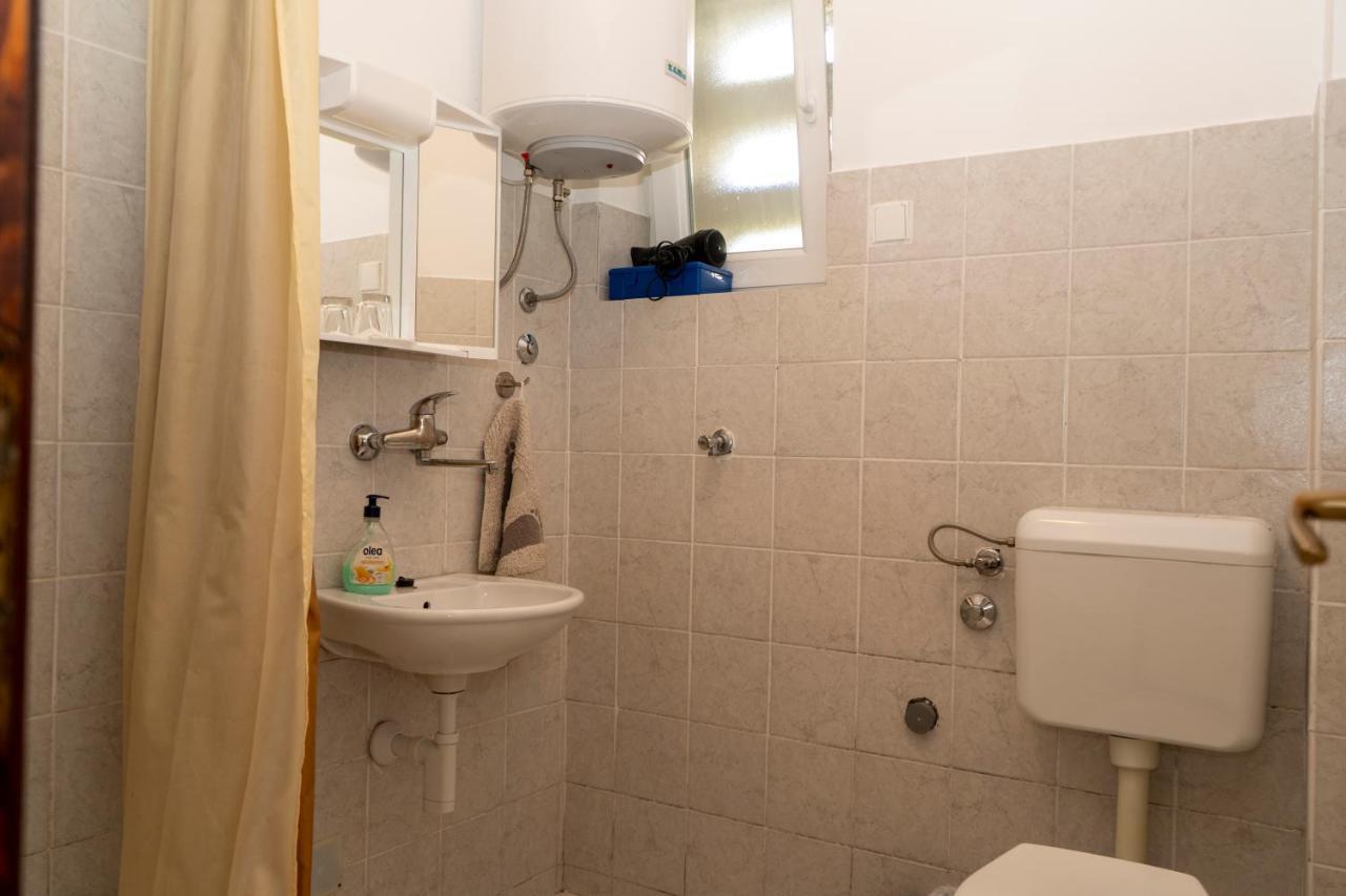 Apartman Curcic Knin Εξωτερικό φωτογραφία