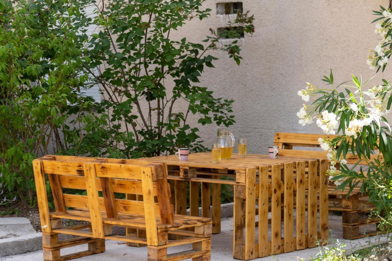 Apartman Curcic Knin Εξωτερικό φωτογραφία