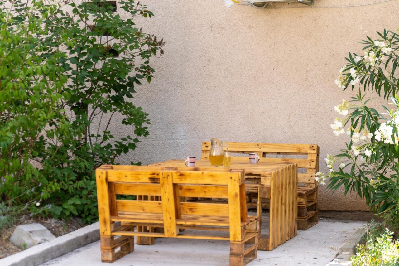 Apartman Curcic Knin Εξωτερικό φωτογραφία