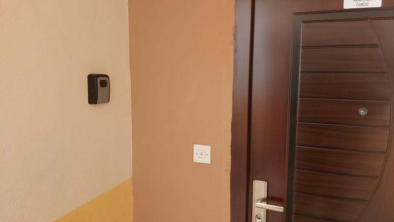 Apartman Curcic Knin Εξωτερικό φωτογραφία